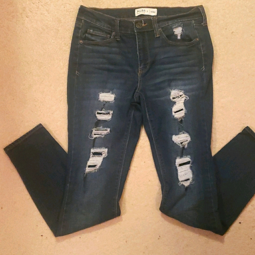 No-show Distressed Skinny Jeans